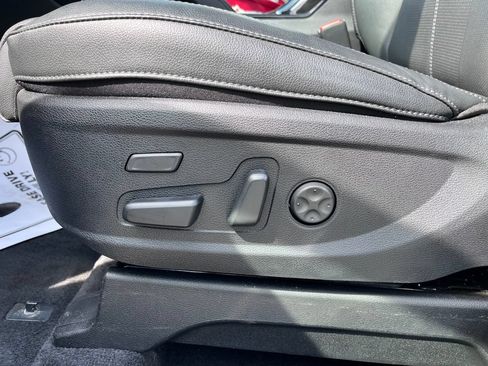 Certified 2025 Kia Telluride SX FWD image 11