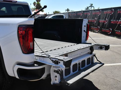 Used 2025 GMC Sierra 1500 AT4 AWD/4WD image 54