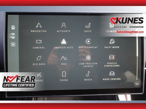 Used 2024 Land Rover Range Rover Sport Dynamic SE image 47