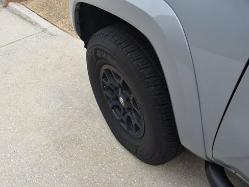 Used 2021 Toyota Tacoma SR5 image 16