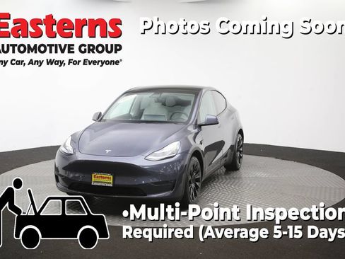 Used 2022 Tesla Model Y Long Range AWD/4WD image 50