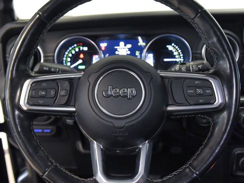 Used 2021 Jeep Wrangler Unlimited Sahara w/ Cold Weather Group AWD/4WD image 29