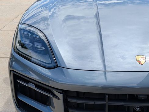 New 2026 Porsche Cayenne AWD/4WD image 12