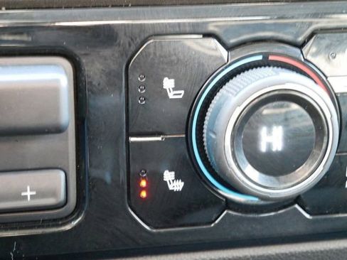 Used 2022 Chevrolet Silverado 1500 LT w/ All Star Edition Plus image 22