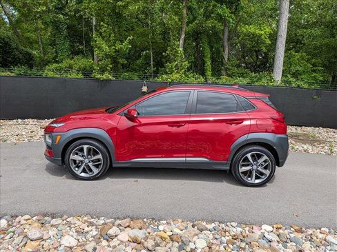 Certified 2021 Hyundai Kona Limited w/ Cargo Package AWD/4WD image 2