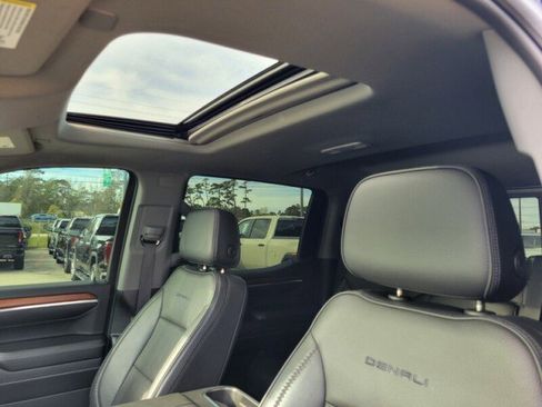 Used 2022 GMC Sierra 1500 Denali image 26