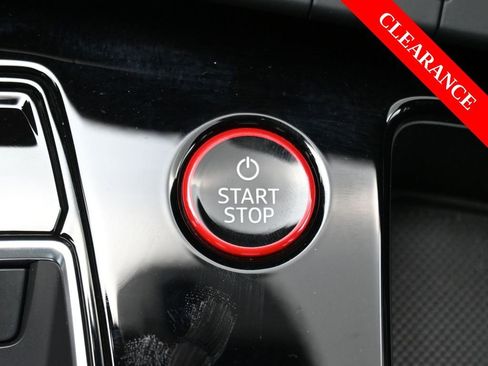 Used 2024 Audi e-tron GT Premium Plus image 23