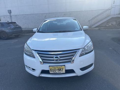 Used 2015 Nissan Sentra SV image 5
