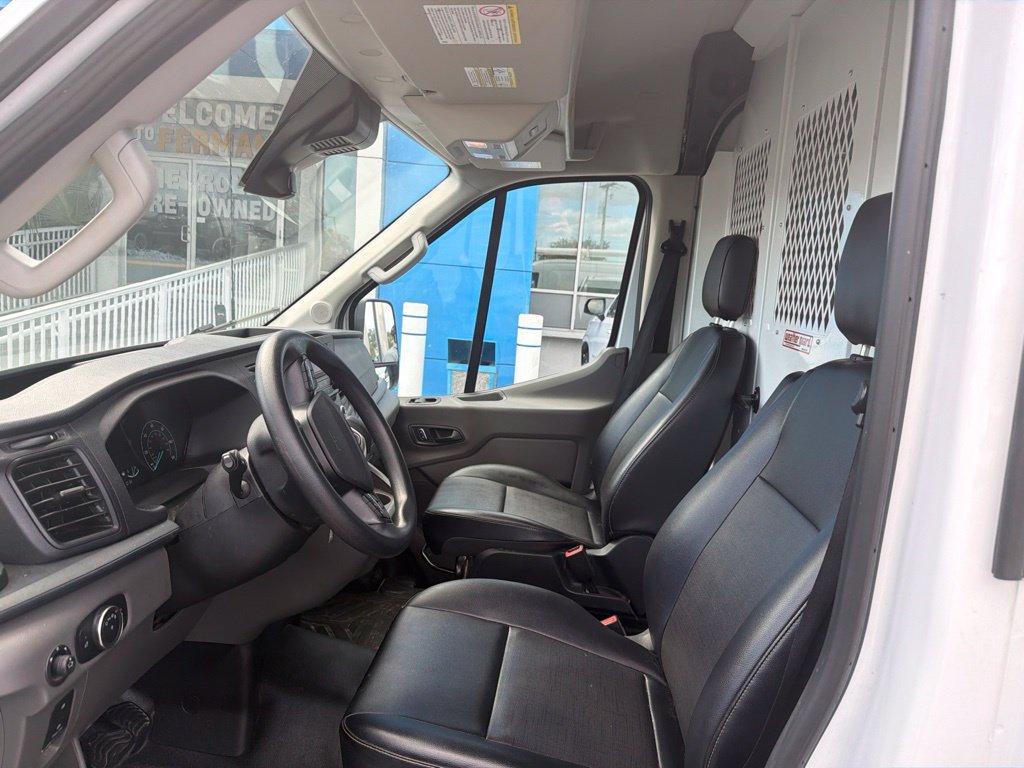 Used 2023 Ford Transit 250 Medium Roof RWD image 17