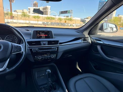 Used 2017 BMW X1 xDrive28i AWD/4WD image 18