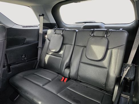 Used 2020 Ford Explorer XLT w/ Equipment Group 202A image 15