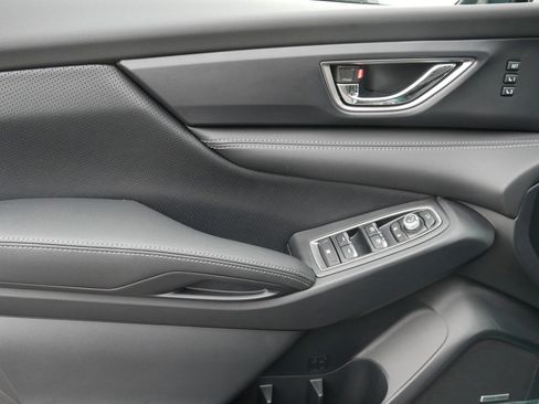 New 2026 Subaru Ascent Limited image 6