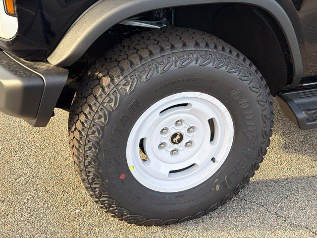 New 2026 Ford Bronco Badlands AWD/4WD image 7