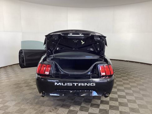 Used 2001 Ford Mustang GT RWD image 22