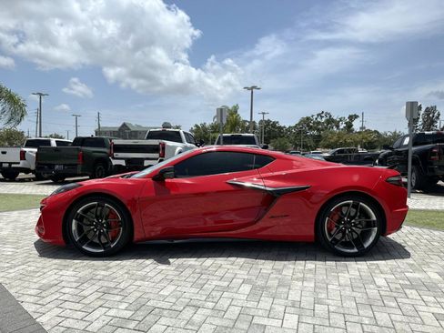 Used 2023 Chevrolet Corvette Z06 RWD image 3