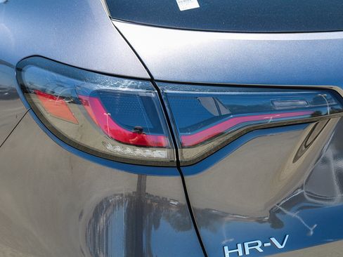 Certified 2026 Honda HR-V EX-L image 10