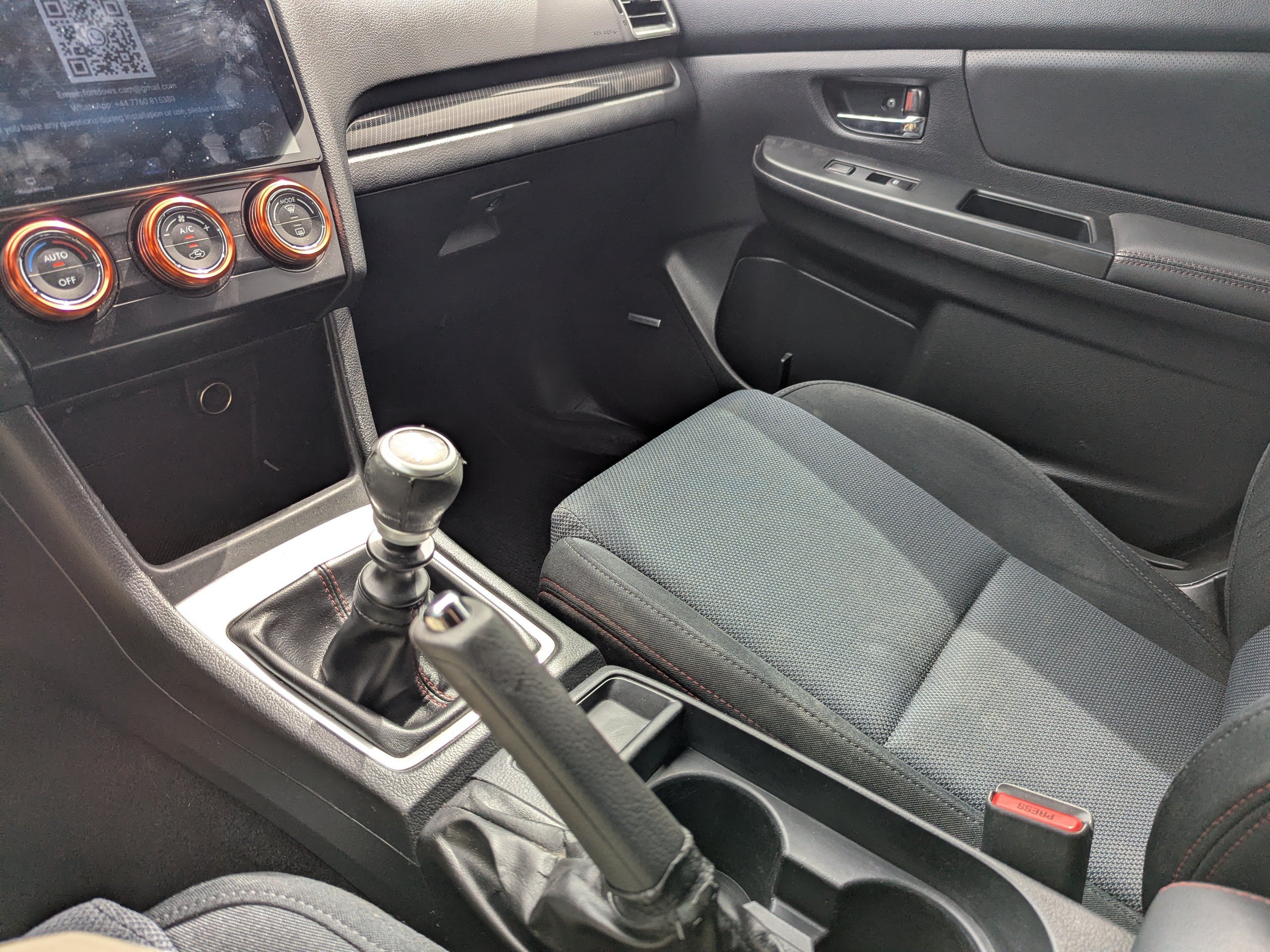 Used 2015 Subaru WRX AWD/4WD image 25