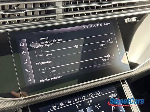 Used 2024 Audi RS Q8 image 31