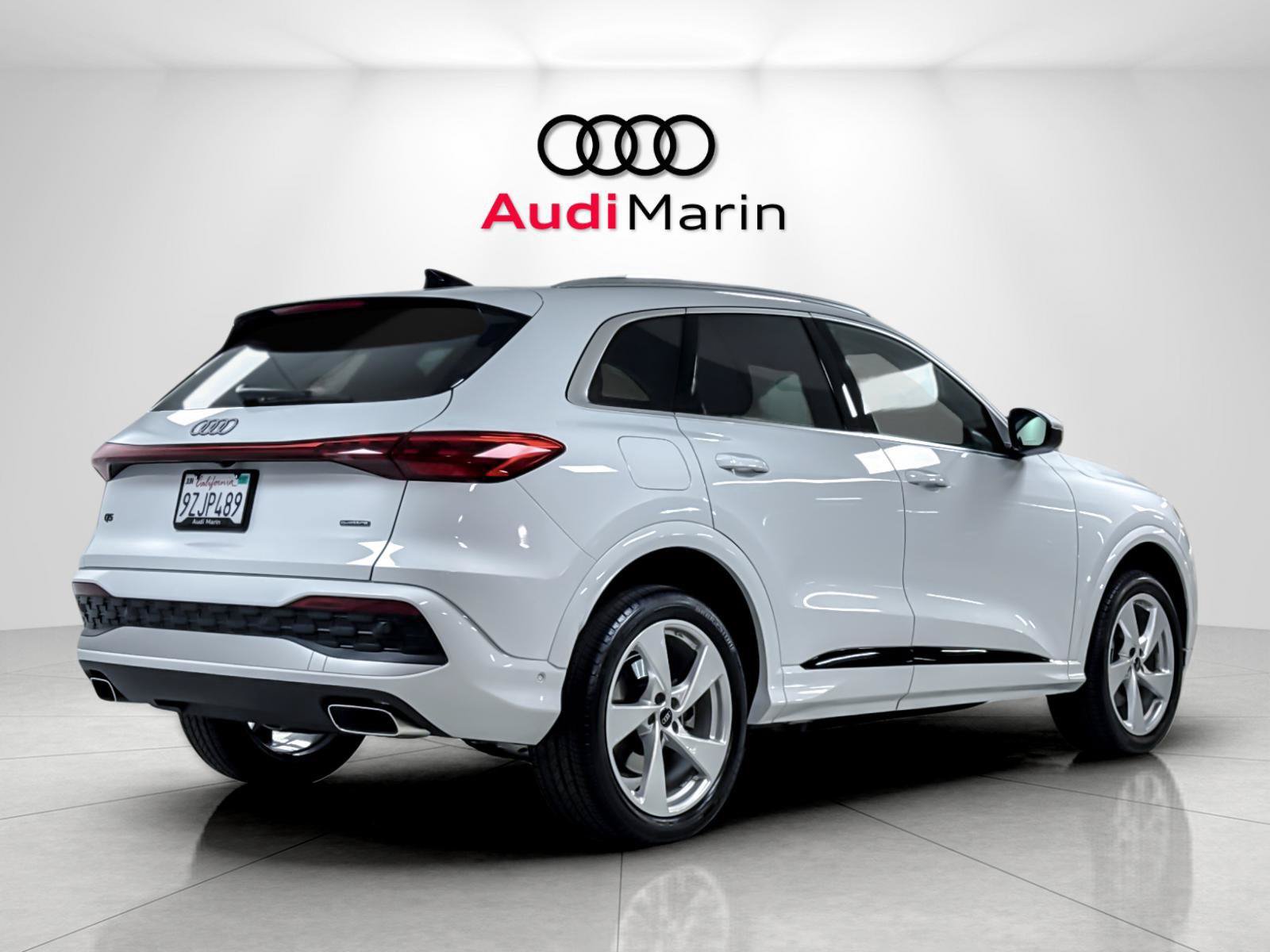 Certified 2026 Audi Q5 Premium Plus AWD/4WD image 5