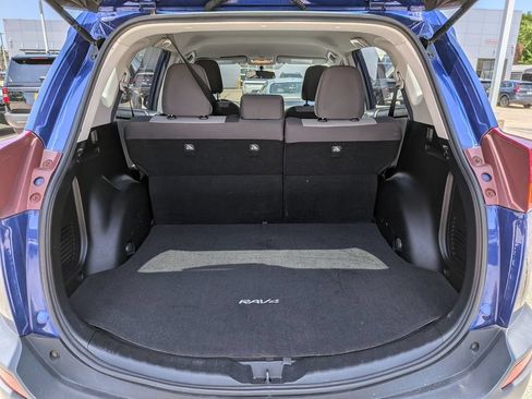 Used 2015 Toyota RAV4 LE AWD/4WD image 27