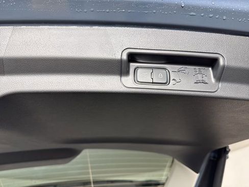 New 2026 Ford Explorer Active w/ Active Comfort Package image 28