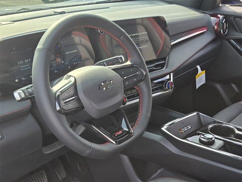 New 2026 Chevrolet Equinox RS w/ Safety and Technology Package image 15