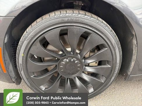 Used 2012 BMW 750Li xDrive image 9