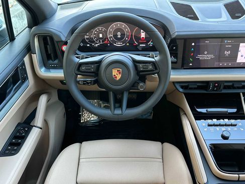 New 2026 Porsche Cayenne image 15