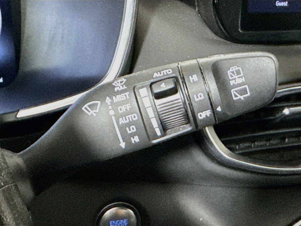 Used 2023 Hyundai Santa Fe Calligraphy w/ Cargo Package AWD/4WD image 13
