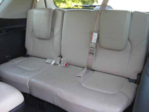 Used 2018 Nissan Armada Platinum w/ Captain Seat Package RWD image 31