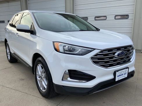 Used 2022 Ford Edge SEL image 1
