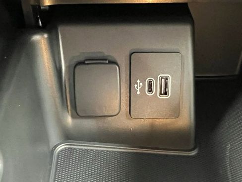 New 2025 Ford Explorer ST-Line image 47