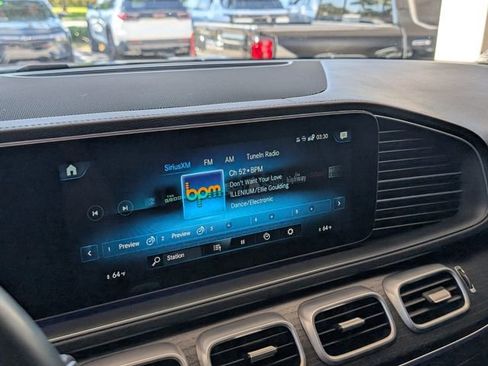 Used 2023 Mercedes-Benz GLS 580 4MATIC image 21