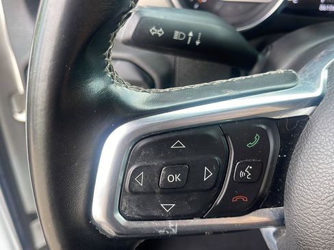 Used 2021 Jeep Wrangler Unlimited Sahara AWD/4WD image 22