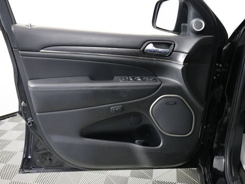 Used 2019 Jeep Grand Cherokee High Altitude image 12