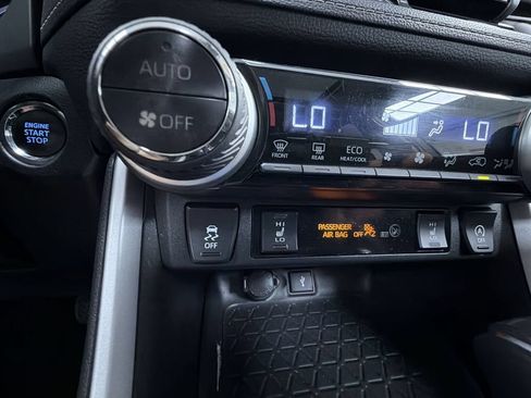 Used 2021 Toyota RAV4 XLE Premium AWD/4WD image 24