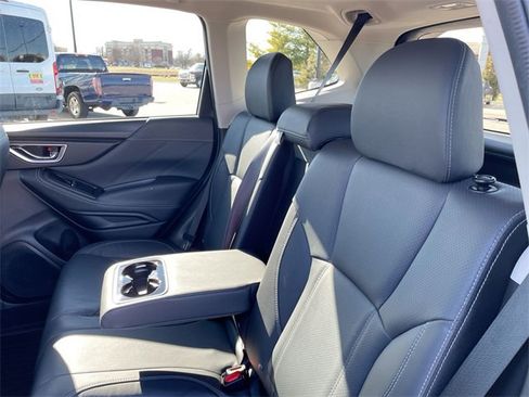 Used 2021 Subaru Forester Touring image 13