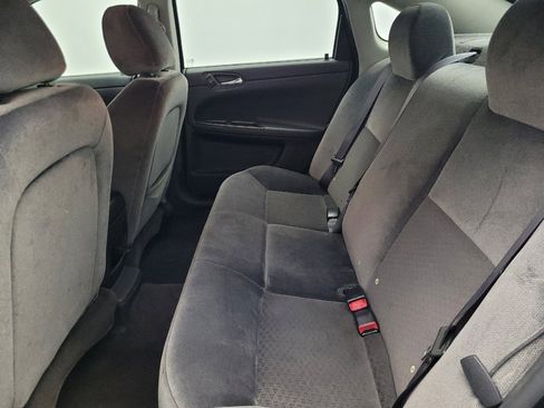 Used 2014 Chevrolet Impala LT w/ LT Sunroof Package image 18