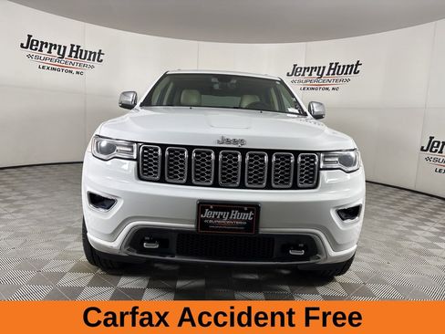 Used 2021 Jeep Grand Cherokee Overland image 4