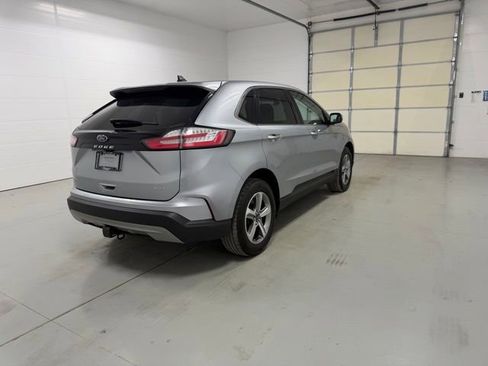 Used 2022 Ford Edge SEL w/ Convenience Package AWD/4WD image 8