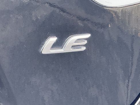 Used 2024 Toyota Corolla LE image 10