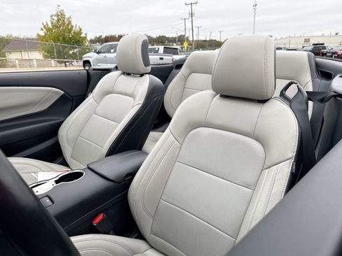 Used 2024 Ford Mustang Premium image 16