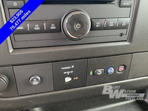 Used 2021 Chevrolet Express 2500 w/ Driver Convenience Package RWD image 21