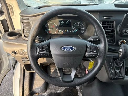 Used 2024 Ford Transit 250 Low Roof w/ Exterior Upgrade Package image 34