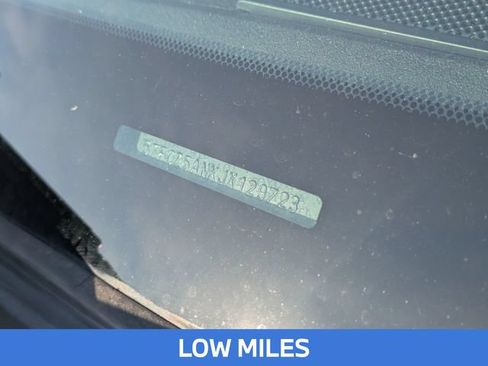 Used 2018 Toyota Tacoma TRD Sport AWD/4WD image 9