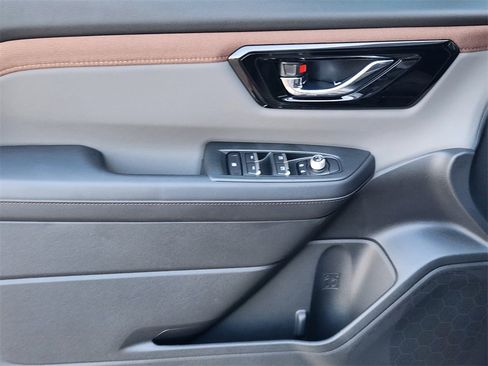 New 2025 Subaru Forester Sport image 17