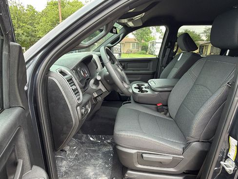 New 2026 RAM 3500 Tradesman AWD/4WD image 12