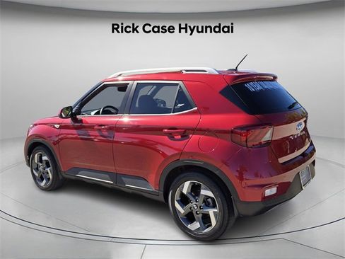 Certified 2023 Hyundai Venue Limited image 7
