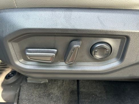 Used 2026 Toyota Tundra Limited w/ Power Package RWD image 17