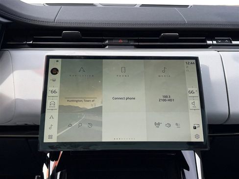 New 2026 Land Rover Range Rover Sport Dynamic SE image 14